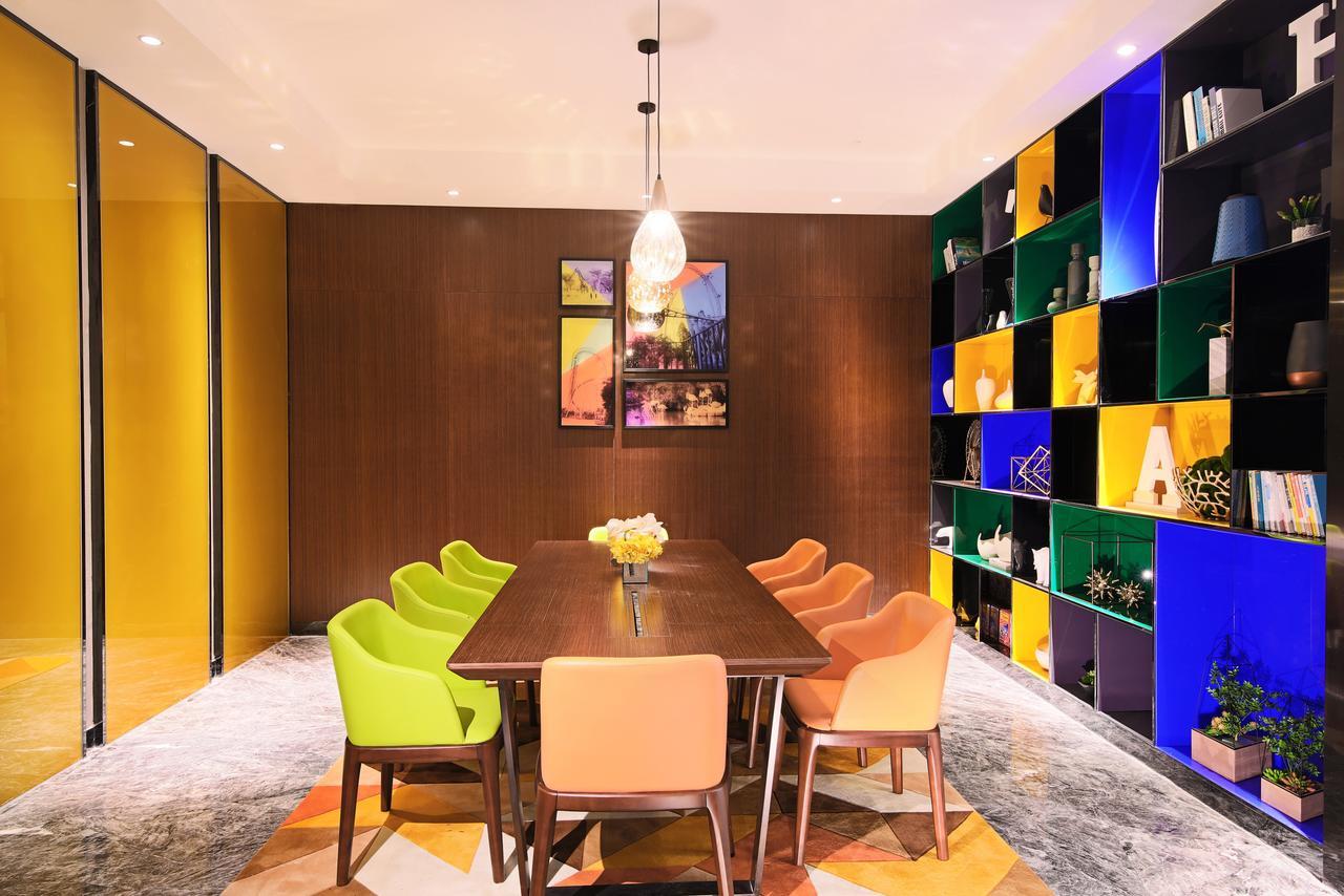 Hampton By Hilton Zhongshan Nanlang Exterior foto